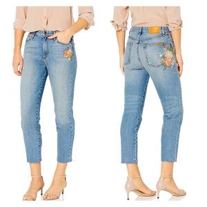 Joe’s Jeans The Debbie crop sz30 🌸🌺